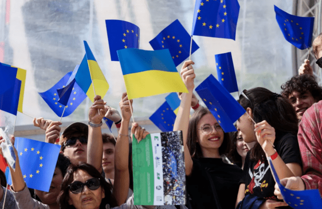 Ukraine in line for EU Full Membership