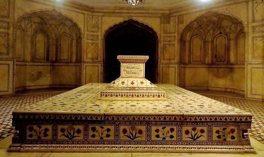 Emperor Jahangir's tomb
