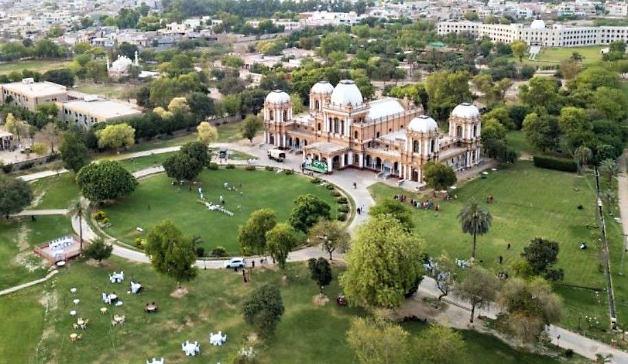 Noor Mahal - A Majestic Monument
