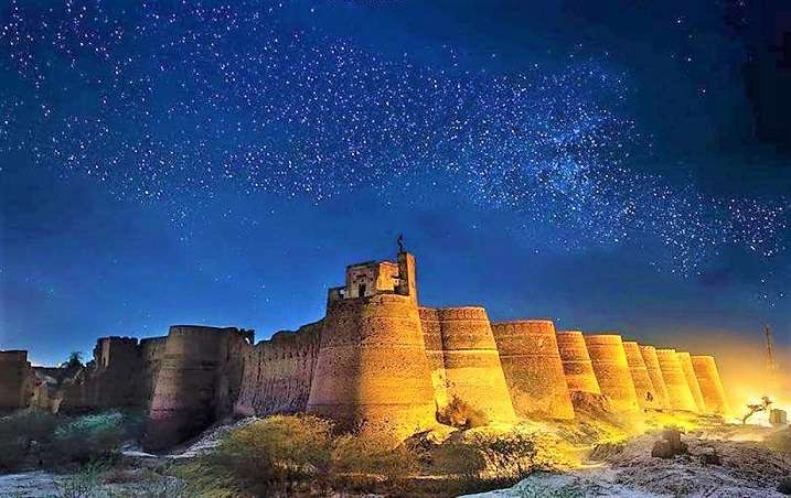 Derawar Fort at night