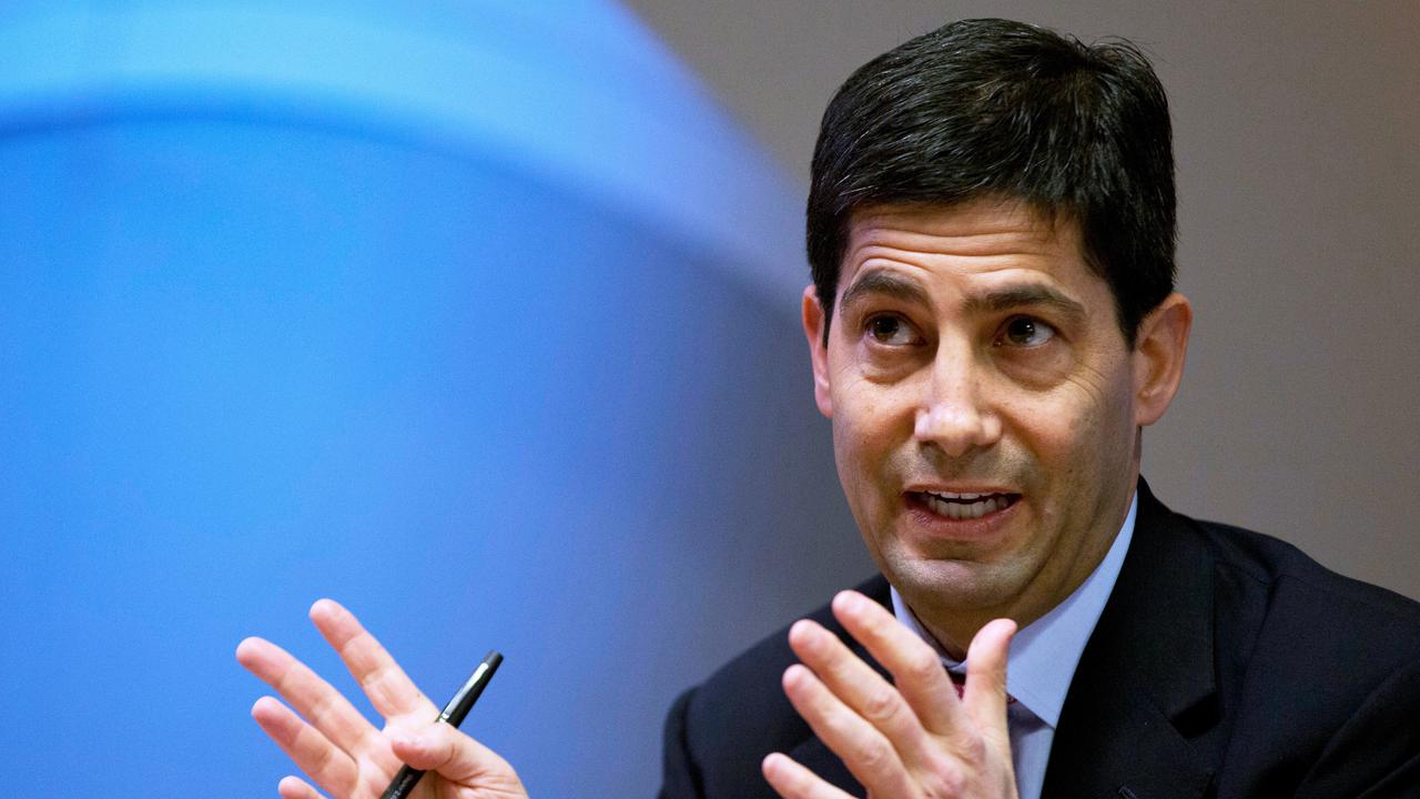 Kevin Warsh Resmi Disetujui Senat AS sebagai Ketua Baru The Fed