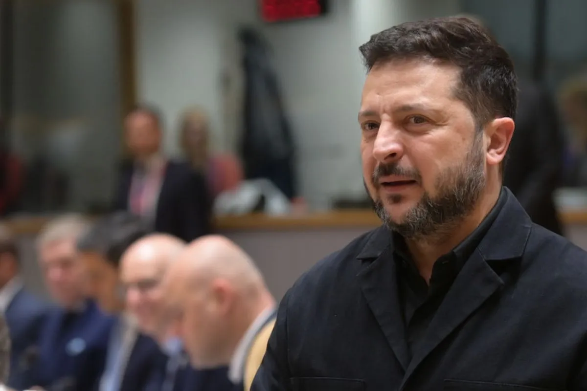 Zelensky Siap Hentikan Pertempuran di Garis Depan, Tegaskan Ukraina Tak Akan Serahkan Wilayah kepada Rusia